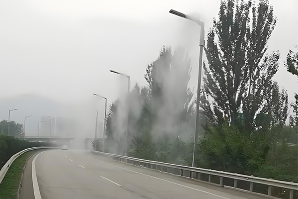 路灯喷淋系统
